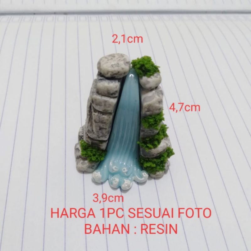 Miniatur Air Terjun dari Gunung Miniatur Waterfall