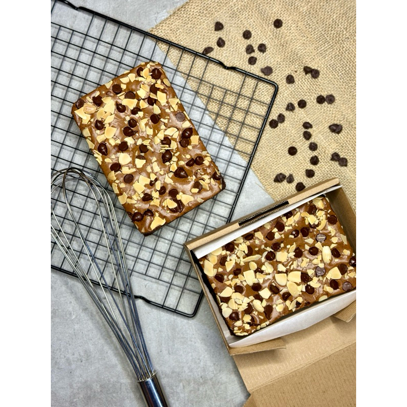 

Brownies Bu Amel Fresh Home Made Uk 15x10cm Brownis Choco Almond