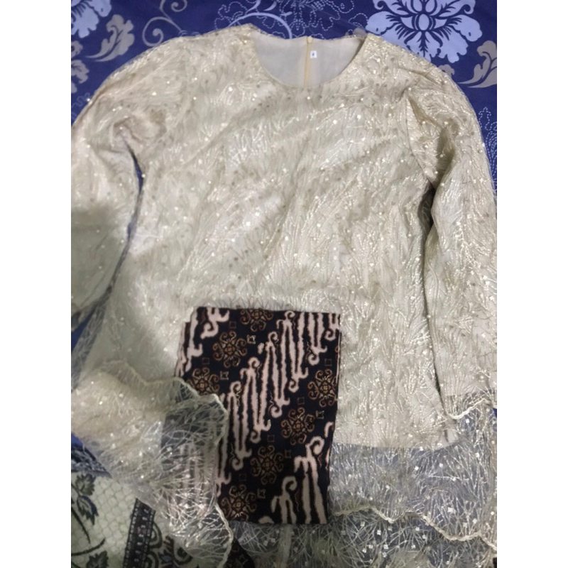 Tunik kebaya satu set songket