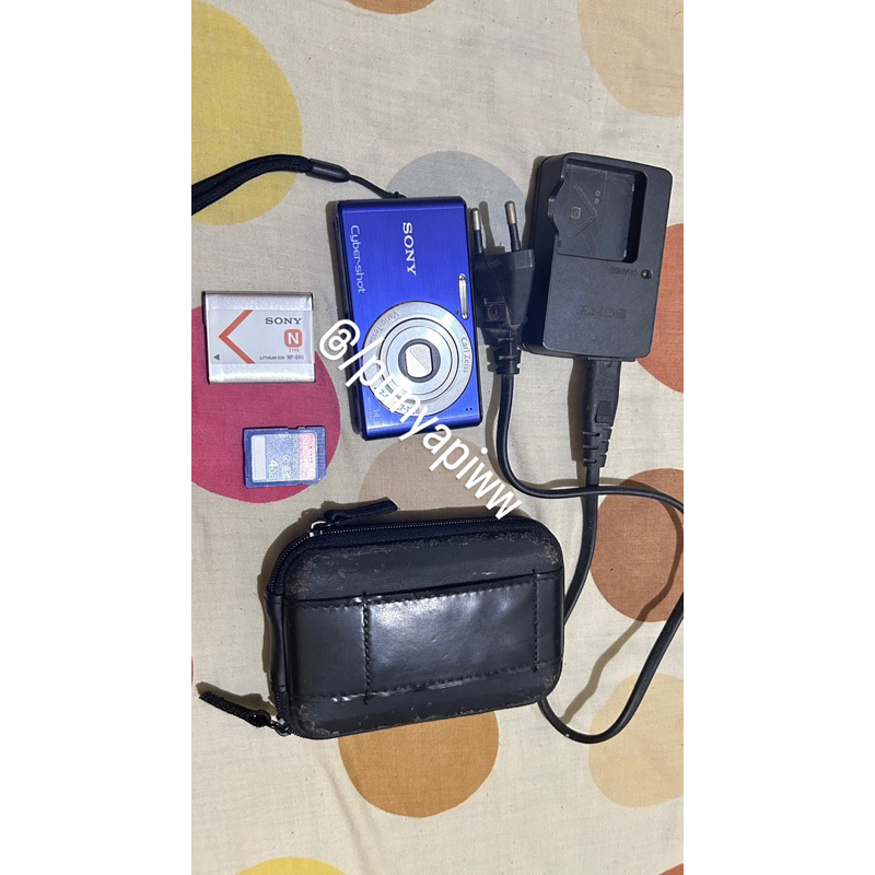 Kamera digital sony cybershot DSC-W530