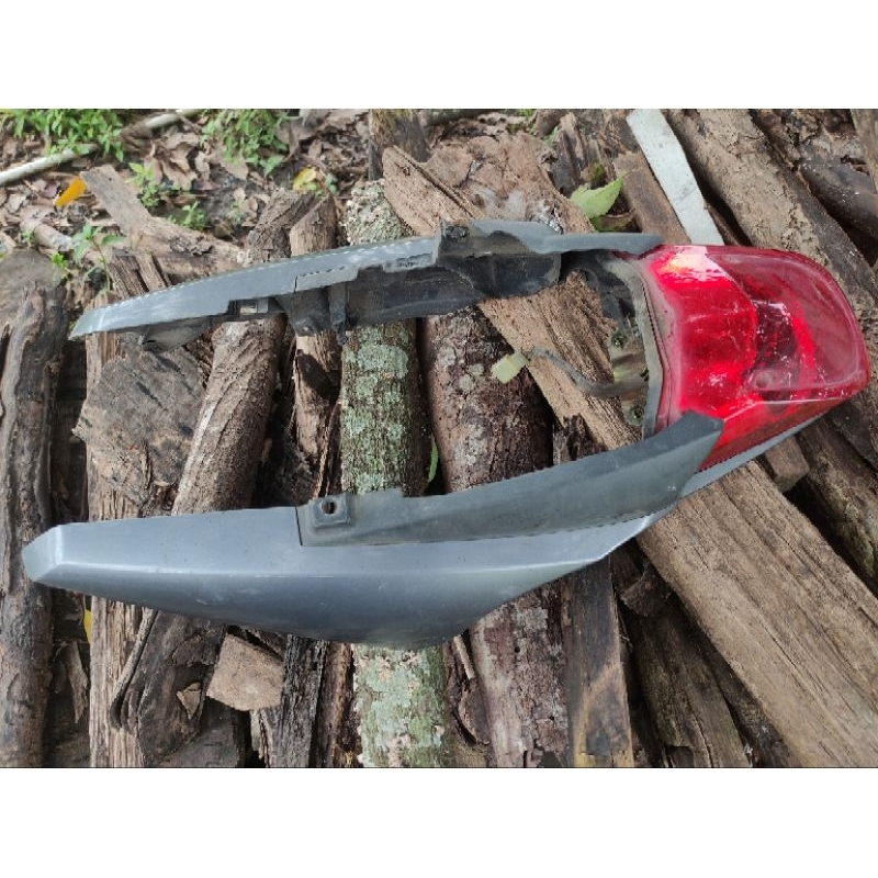 Body Cover Belakang Megapro Mono Original