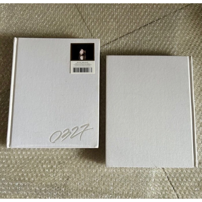 (Baca deskripsi) BLACKPINK : LISA PHOTOBOOK 0327 SECOND EDITION VOL.2 (NO POB) DAMAGE
