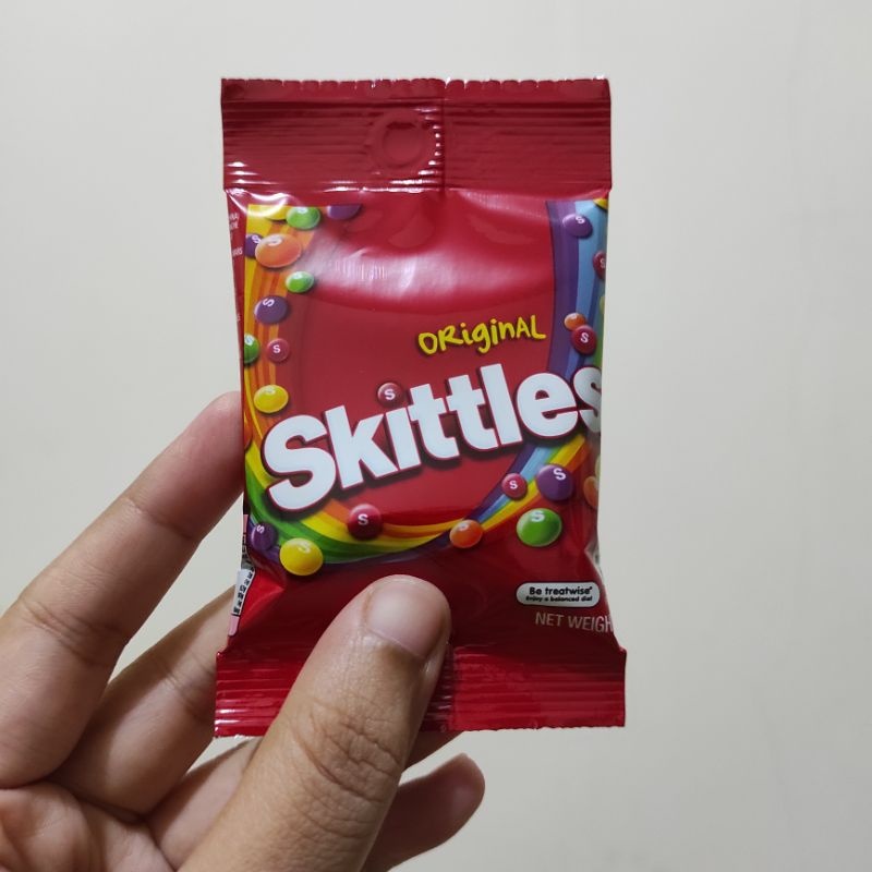 

Permen [READYSTOCK EXP 2025] Permen SKITTLES Mini 15gr | Original Flavour | SIAP KIRIM | Import Cokelat Original 100% Snack Import Snack Malaysia Kuala Lumpur Ready Stock PO Jastip Malaysia Singapore Trusted Jasa Titip Camilan Snack Luar Negeri