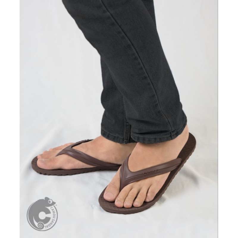 Bali Sands Sandal Pria Dewasa Dari bahan perpaduan karet dan plastik