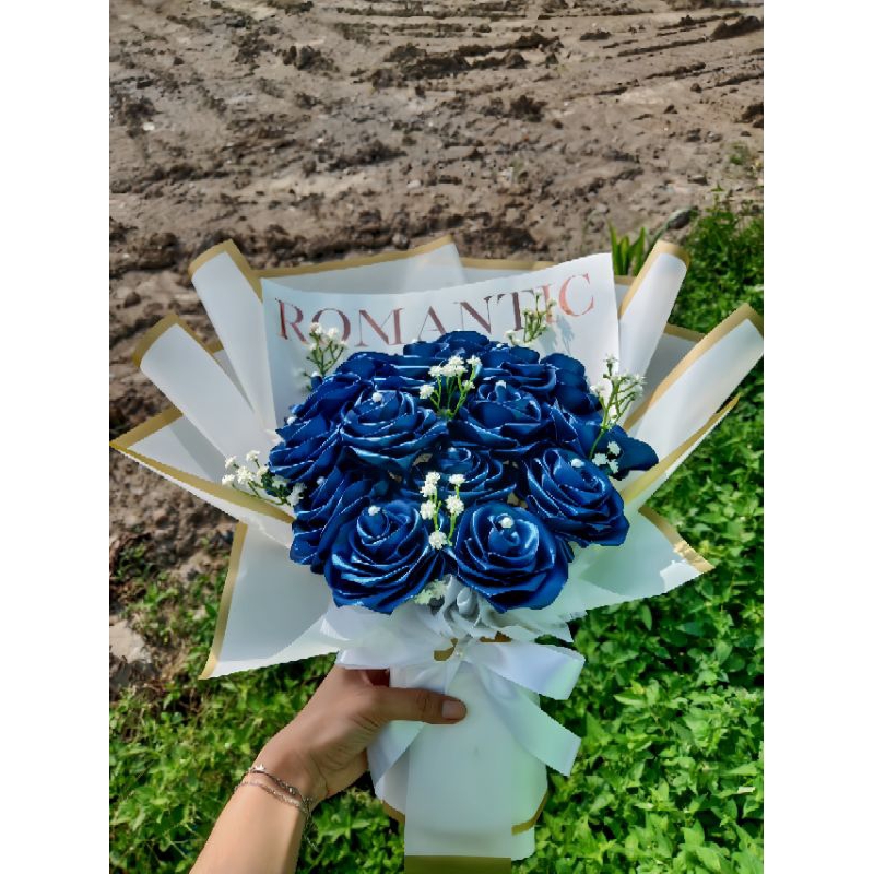 

Bouquet Pita Satin + Baby Breath