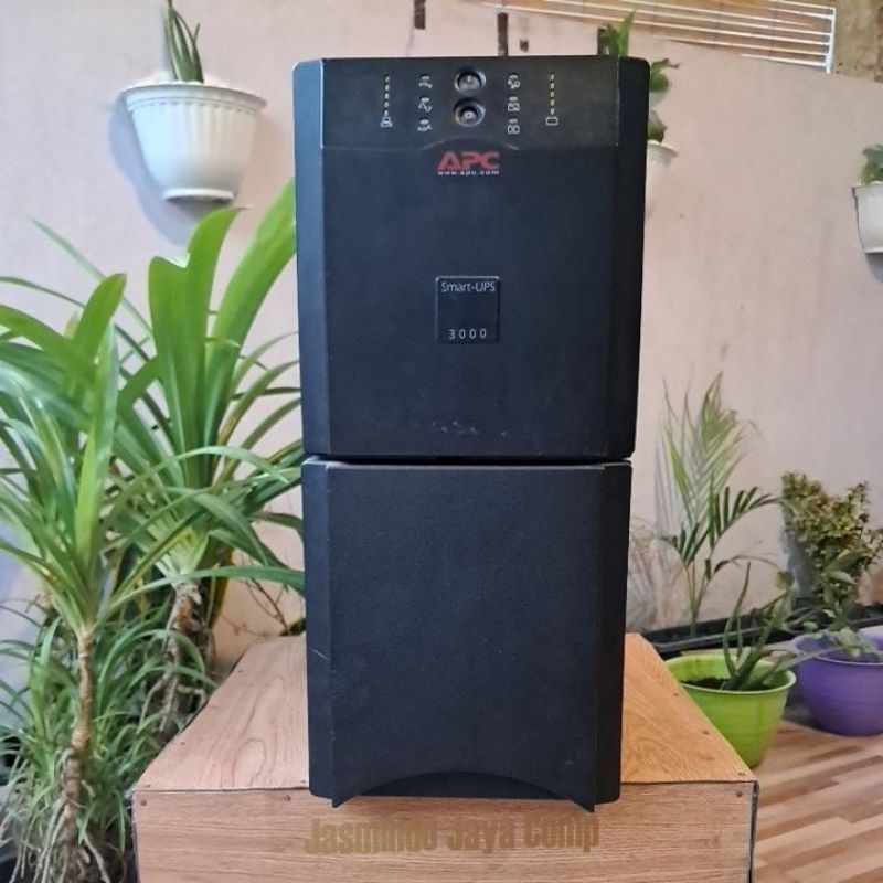UPS ONLINE PURE SINEWAVE APC SUA  3000VA 2700W 48V Tanpa Baterai (Kosongan) + Kabel Power | Stabil L