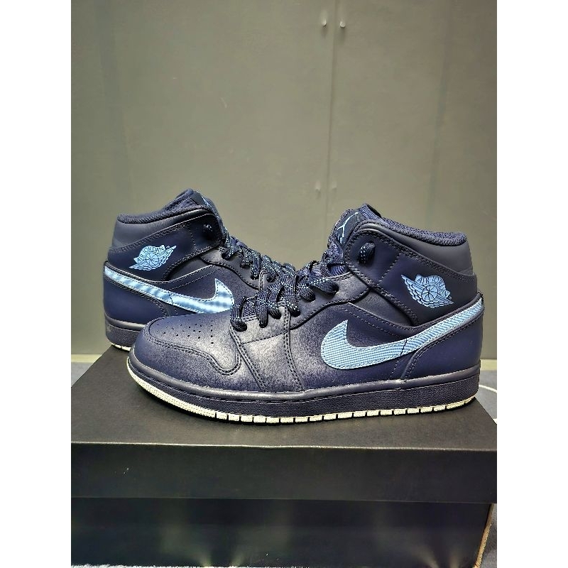 AJ1 Mid Obsidian University Blue