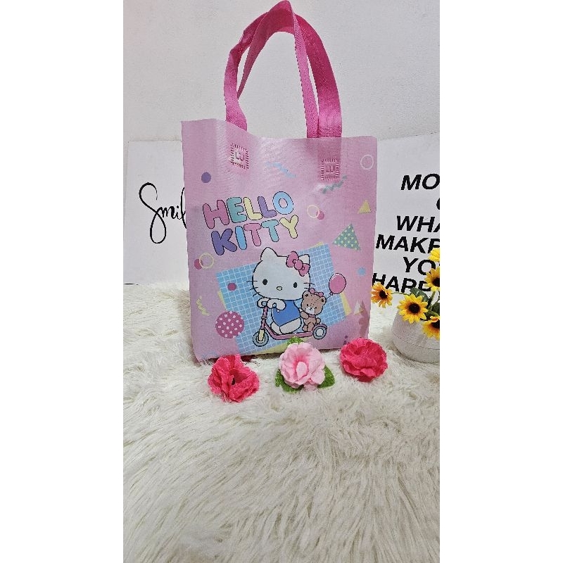 

[LUSINAN 12 PCS] GOODIE BAG LAMINASI (W) 25X35X8 TAS KADO/TAS HAMPERS/TAS SANRIO