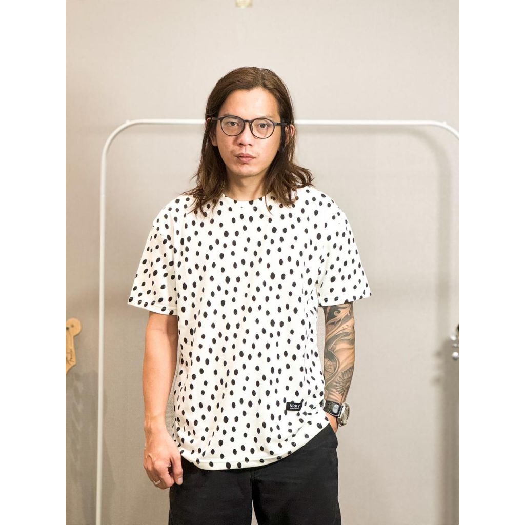 Kaos distro pria polkadot black kaos black kaos distro t shirt pria