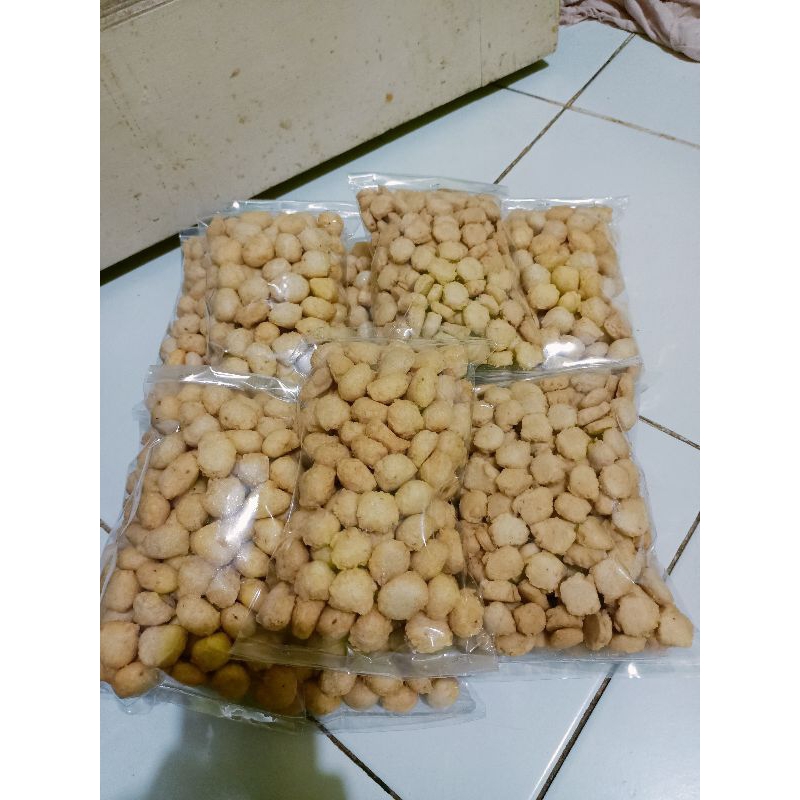 

keropcok makanan khas serang Domas / cemilan