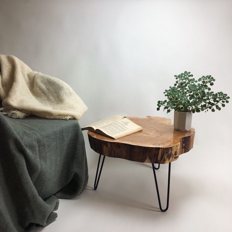 TATAKAN BUNGA HIASAN MEJA AKAR JATI TALENAN