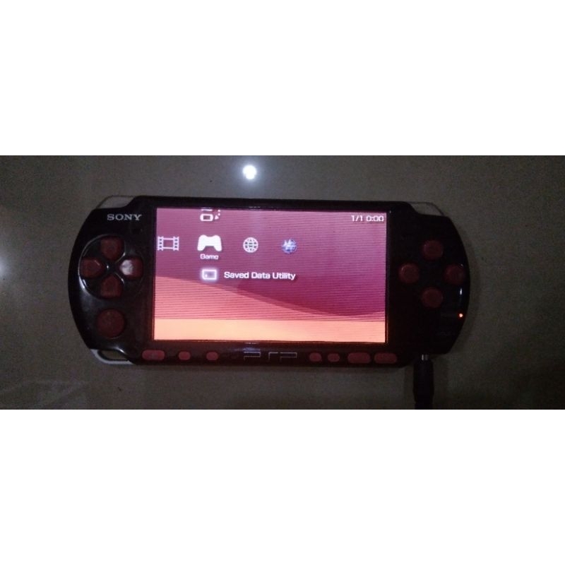 bahan psp 3000 lcd ada garis