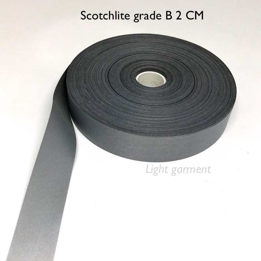 

IMPOR TERBARU Pita Scotchlite Skotlet scotlight Kain Parasut Pemantul Cahaya jahit grade B 2 cm per roll baju safety wearpack