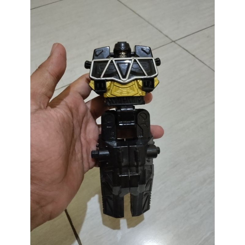 Part Megazord Black Gold Dino Charge, Sentai Kyoruger. Baca Deskripsi