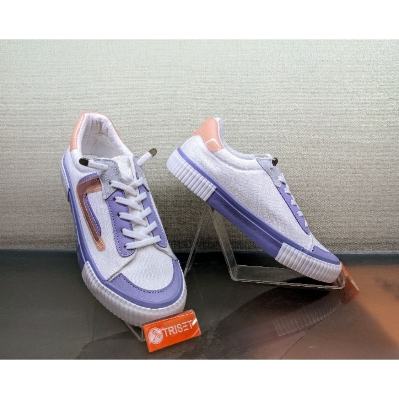 Sepatu Sneaker Original Triset Murah