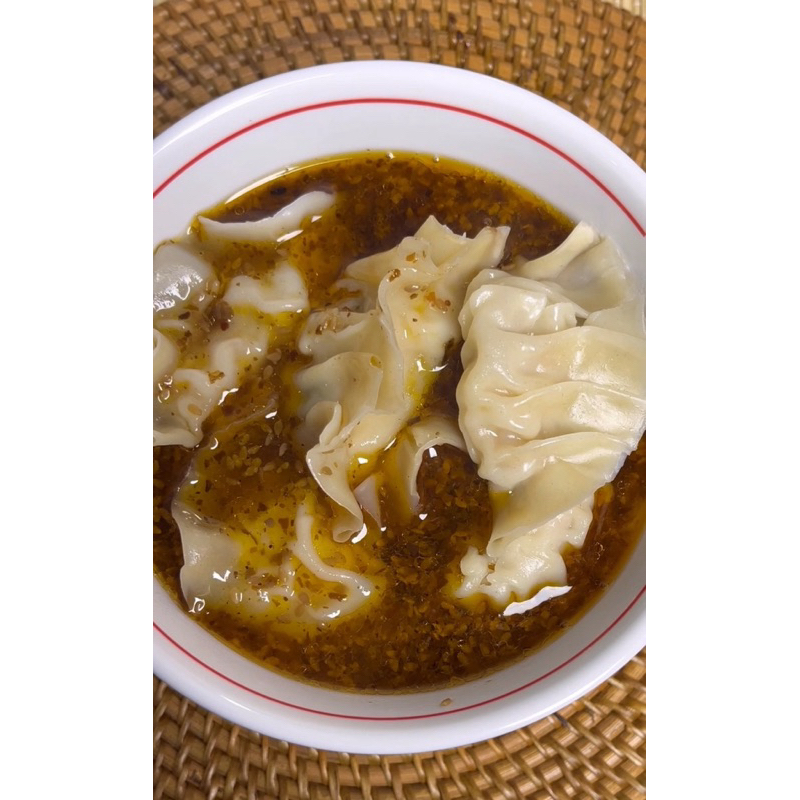 

Kuotie Ayam Kuah Spesial (1/2 Porsi)