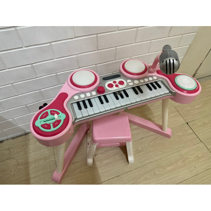 Piano keyboard ELC preloved