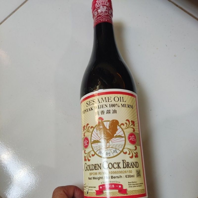 

golden cock brand sesame oil 630 ml