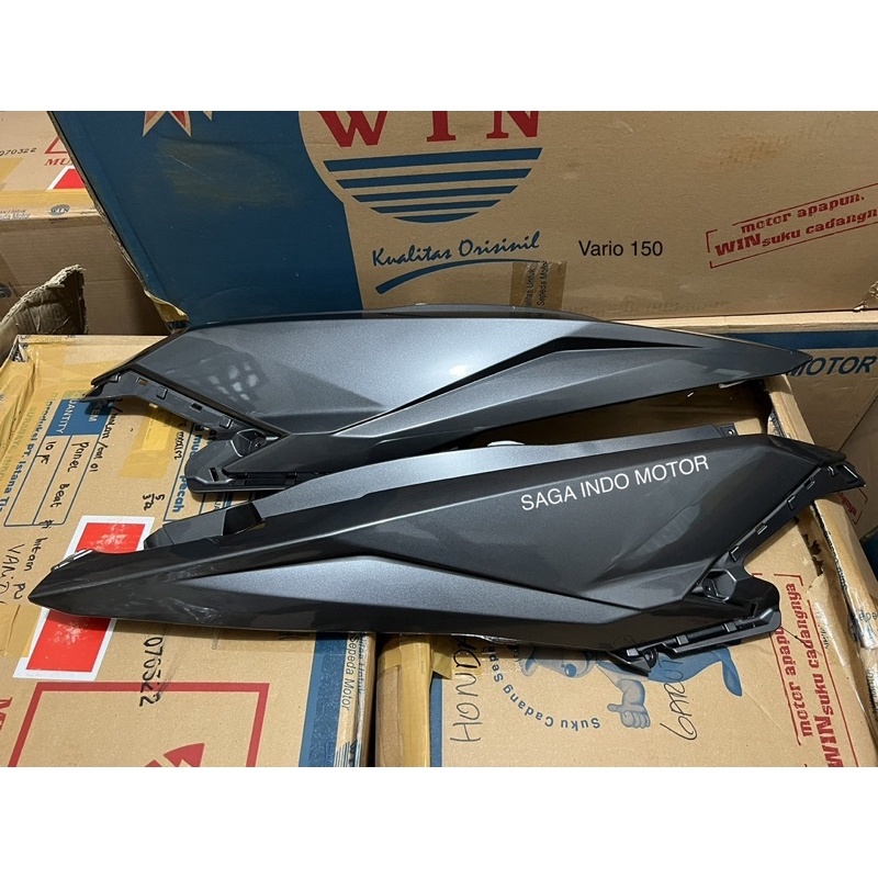 WIN Cover Body Belakang Vario 125 150 Old LED K59 Grey Abu 2015 2016 2017