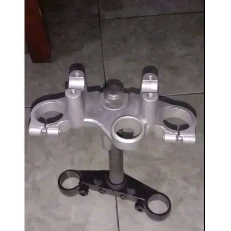 segitiga atas bawah Yamaha Byson original