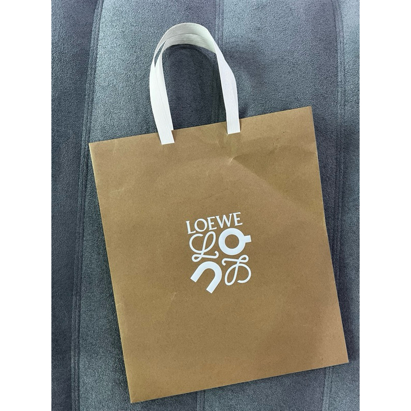 

Paperbag loewe Authentic
