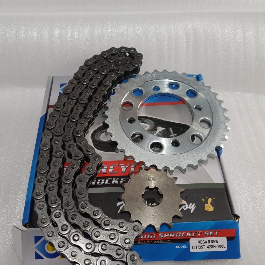 GEAR SET KC PREMIER YAMAHA VEGA R NEW (3S0) 428-15/35T GIR SET VEGA R NEW NEW STANDAR