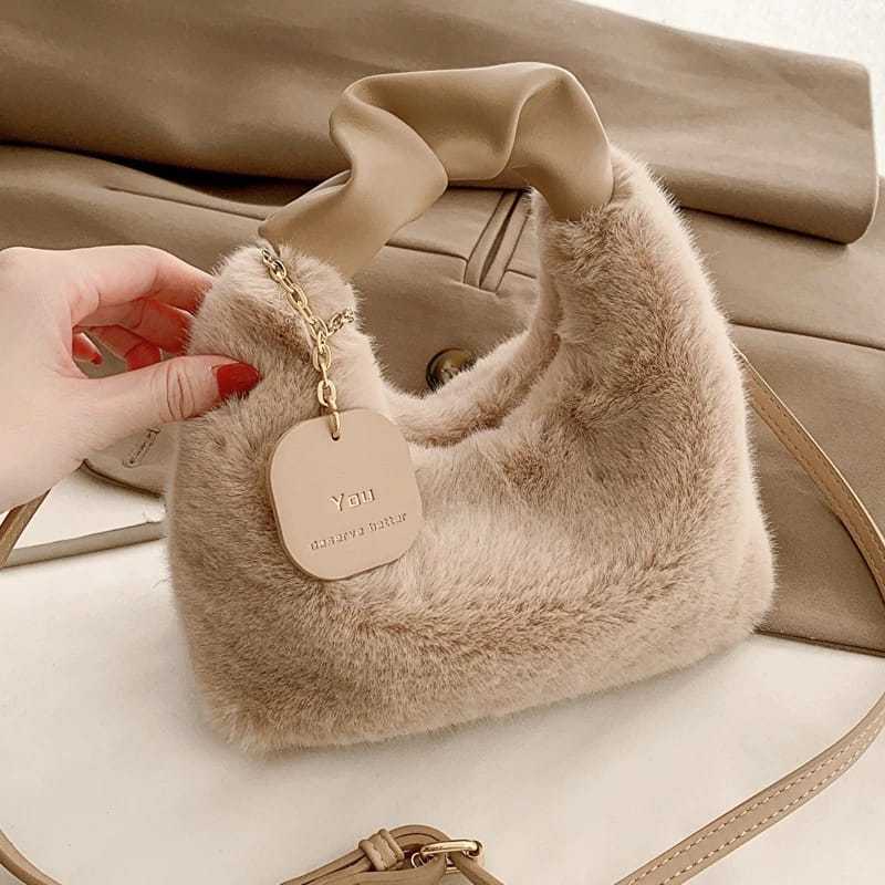 AK Tas Selempang & Tas Bahu Wanita Sasha Bag Bahan Bulu Import Korea Ellegant Murah Bisa COD