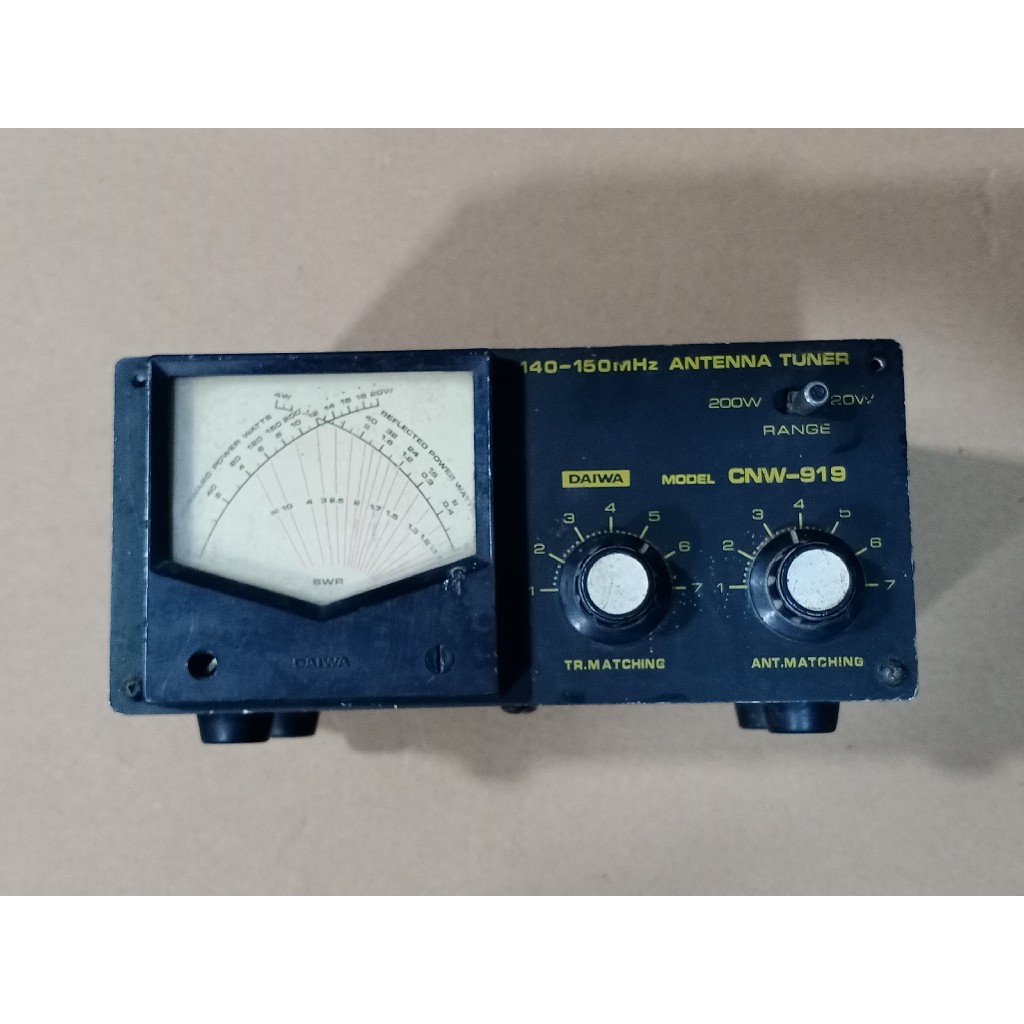 SWR TUNER DAIWA MODEL CNW-919 MAXIMUM 300 WATT Baca Deskrepsi nya
