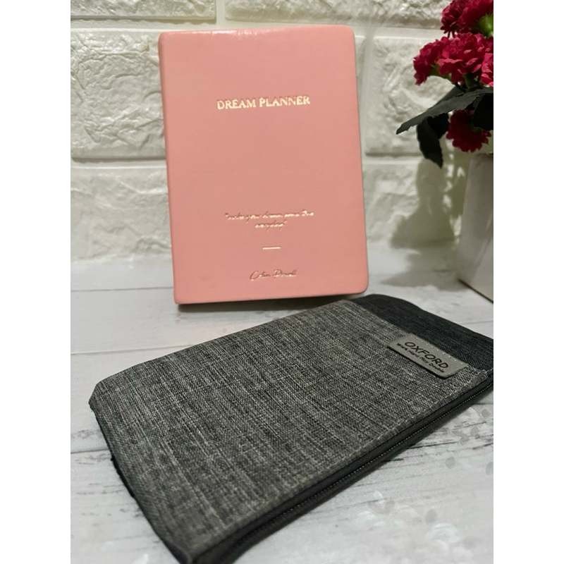 

PENPOUCH DIARY A6 F15A6 OXFORD FREE POUCH/272 PAGES