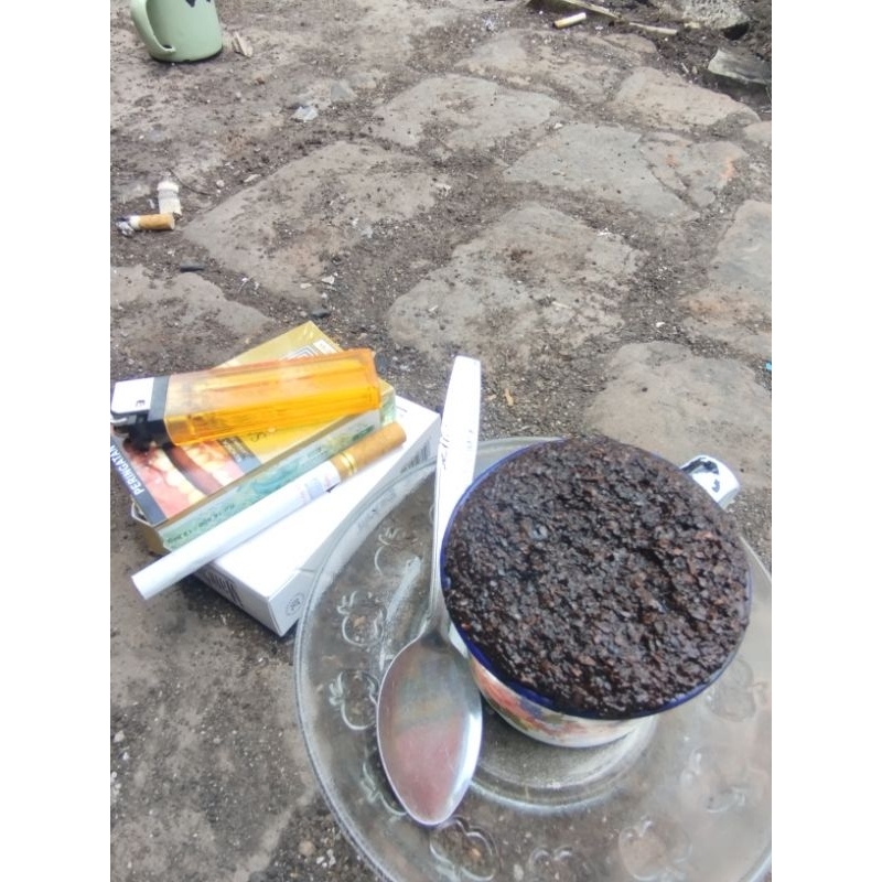 

Bubuk kopi cangkir khas malang