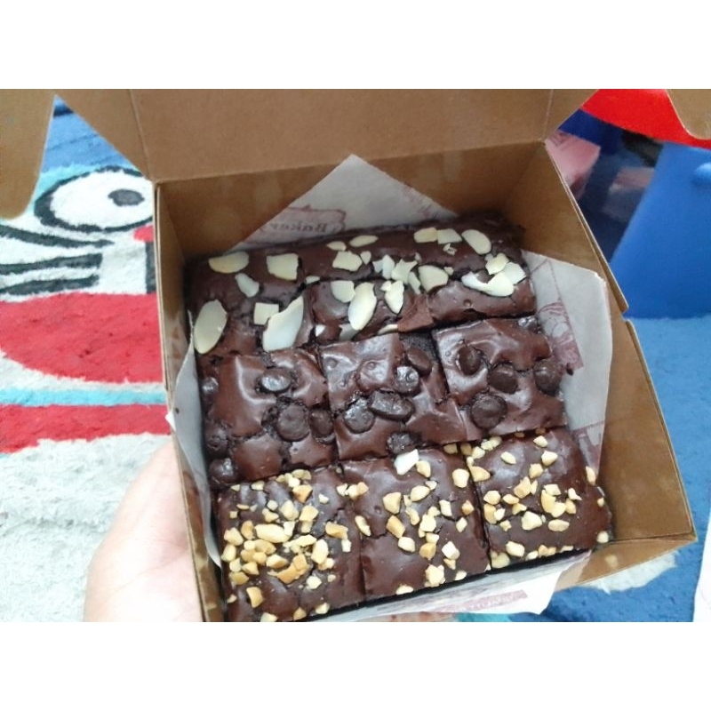 

Fudgy brownies 10*10