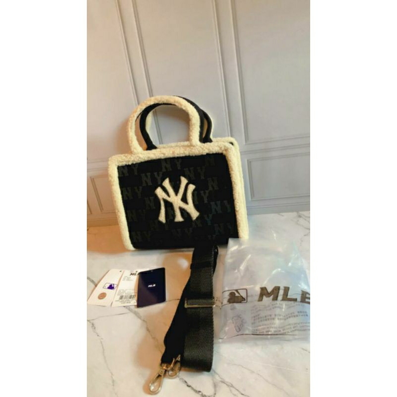 MLB Mouton Tote Bag