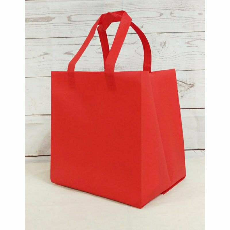 

TAS BERKAT, TAS HAJATAN, TAS BOX NASI POLOS SIZE 40x28x24. muat dus nasi 24X24 ditambah dus kue diatasnya