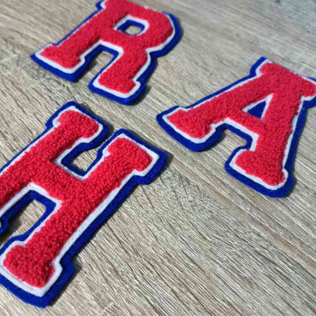 Patch Huruf Bordir Towel/Chenille Double Layer