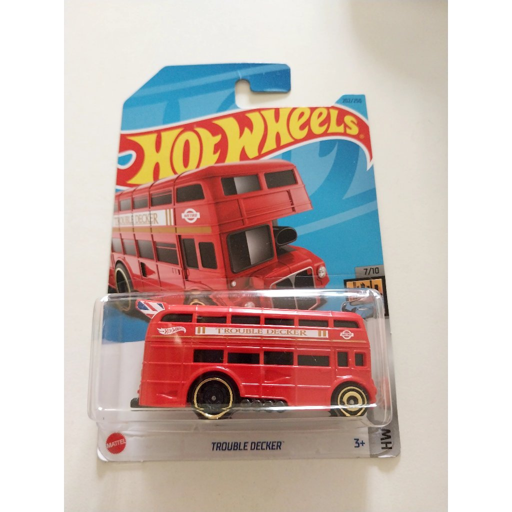 Hot Wheels Trouble Decker London Bus Merah