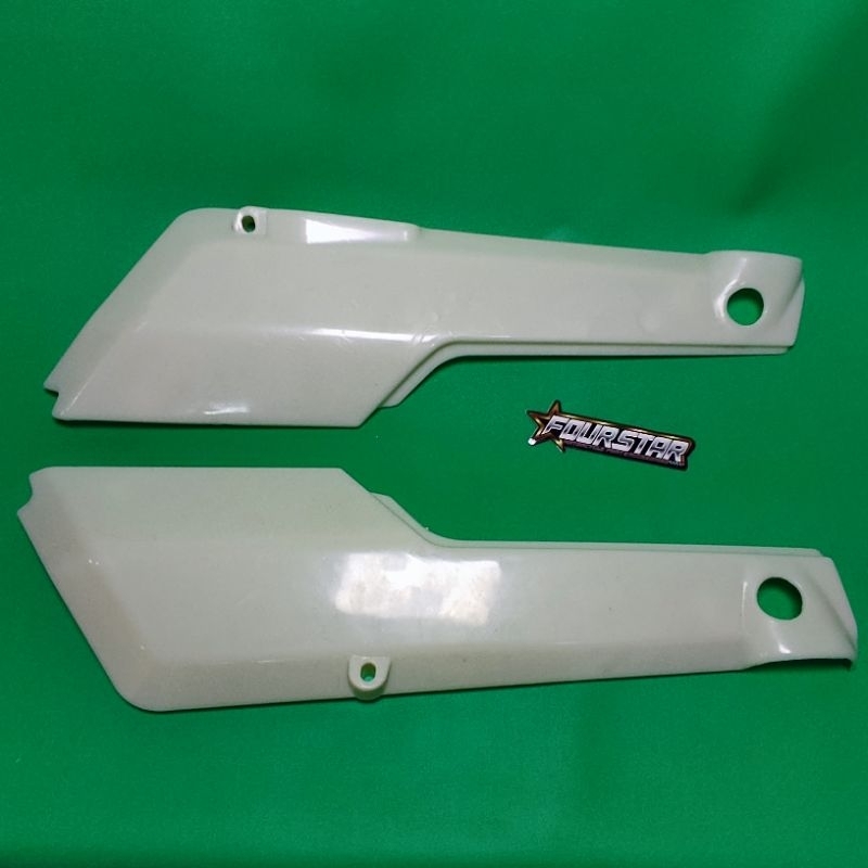 Cover Body Samping Box Aki Honda Win 100 Bahan Ori Gading