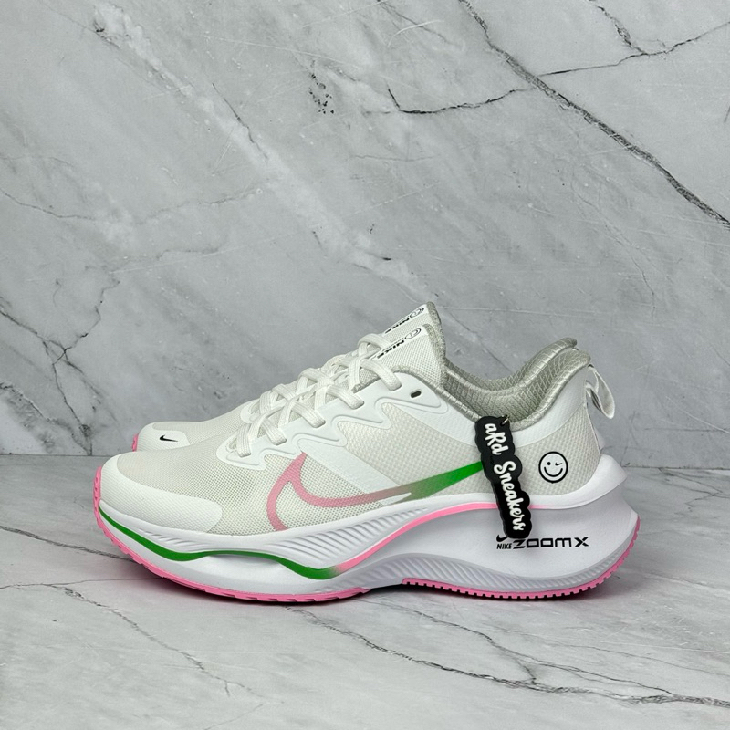 NIKE ZOOMX SMILE “WHITE PINK GREEN”