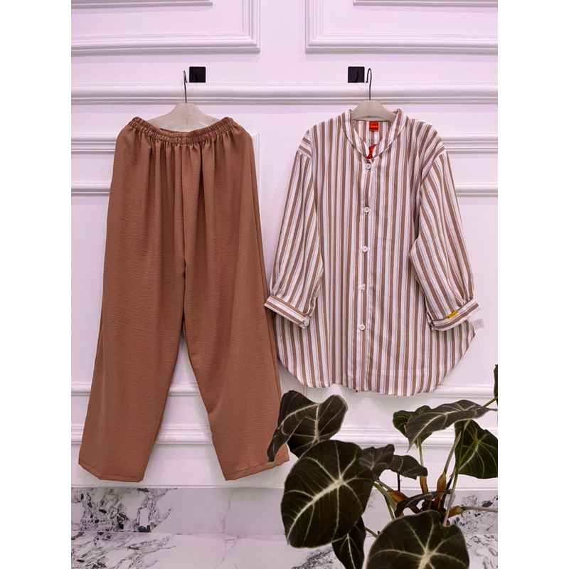 Setelan Terbaru Kekinian Motif Salur Bahan Crinkle Ori