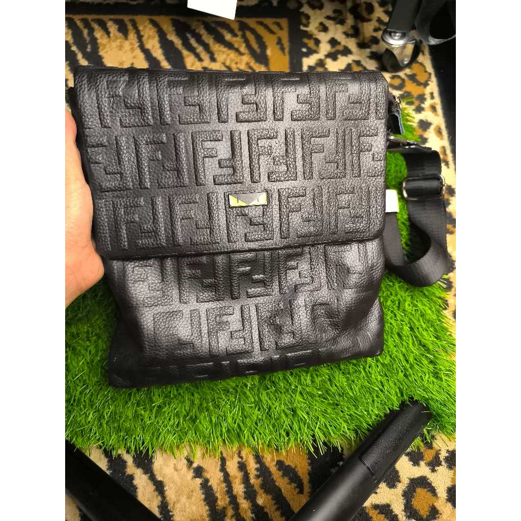 TAS SLEMPANG FENDI/FASHION/TAS PRIA