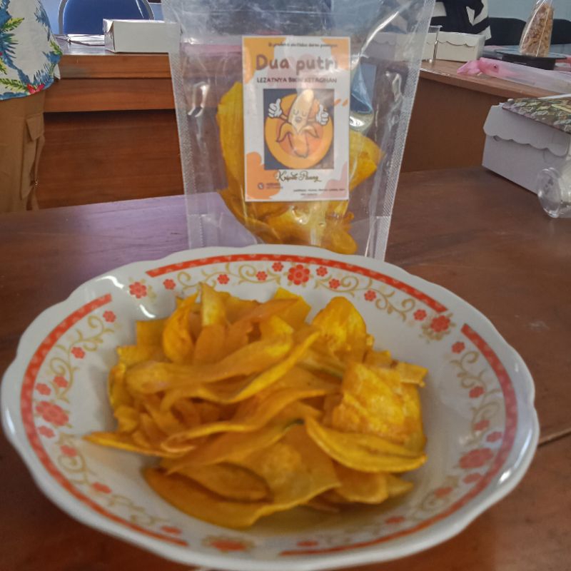 

kripik pisang Dua putri