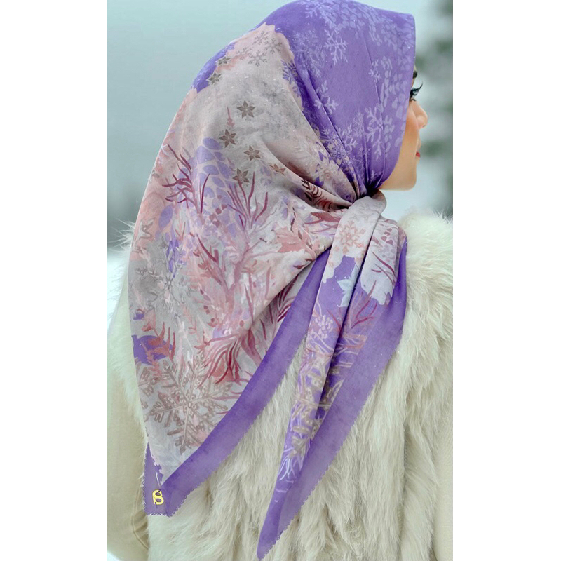 Preloved Buttonscarves Disney"s Frozen-Bougainvl VVGC
