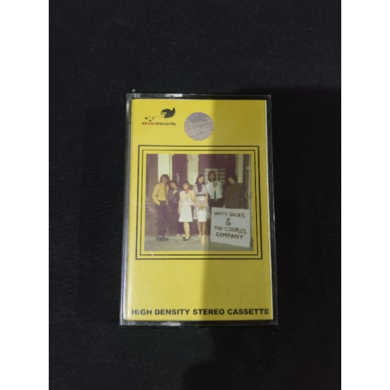 Kaset White Shoes and The Couples Company