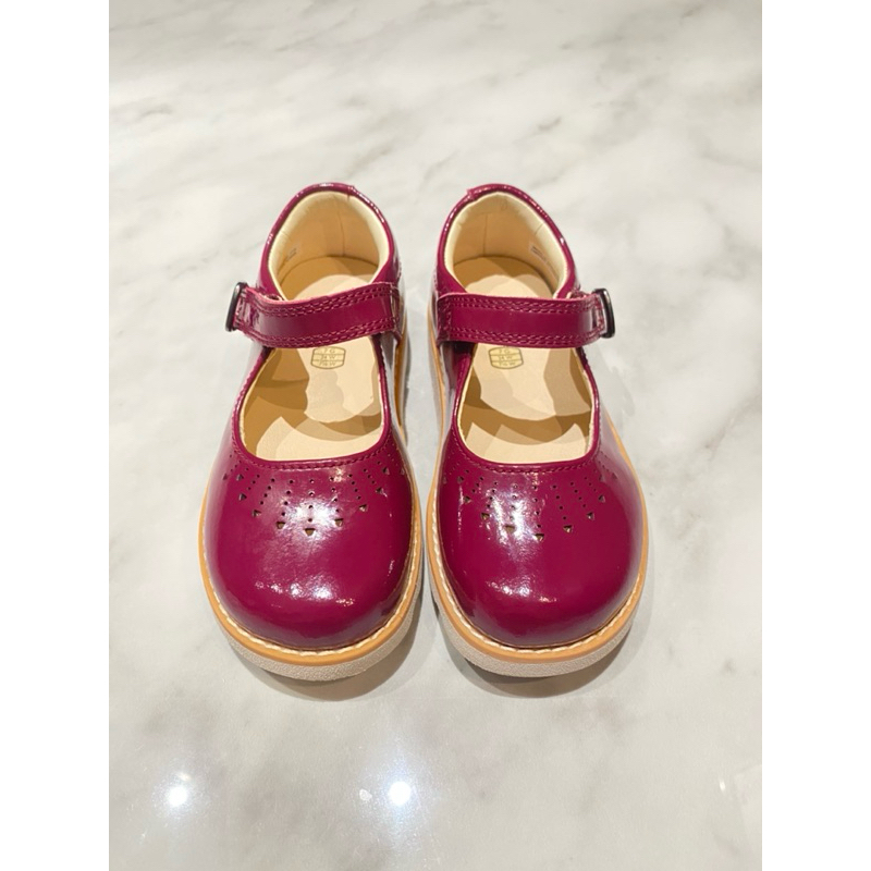 Sepatu anak Clarks Maroon