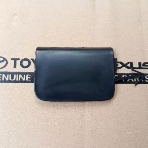 Tutup derek towing depan avanza tipe S 2003-2005