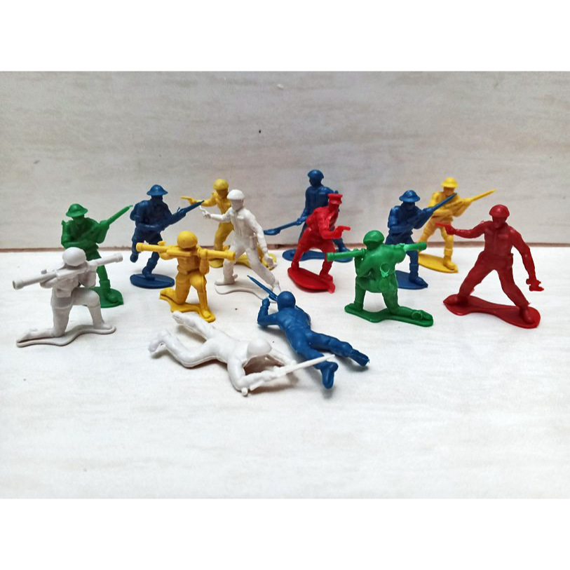action figure mainan jadul lawas tentara plastik set