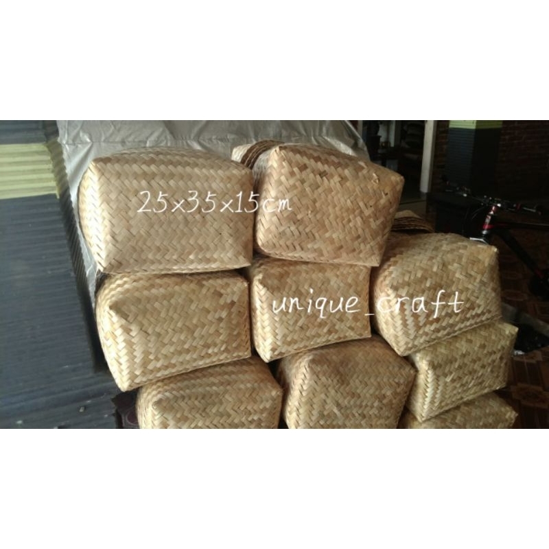 Besek bambu walet 25x35x15cm(PAKAI CARGO)