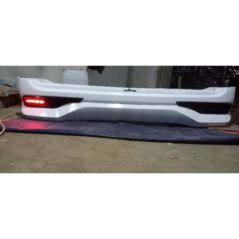 bemper belakang granmax model Veloz, update bemper belakang mobil anda,  menjadi lebih mewah dan ker