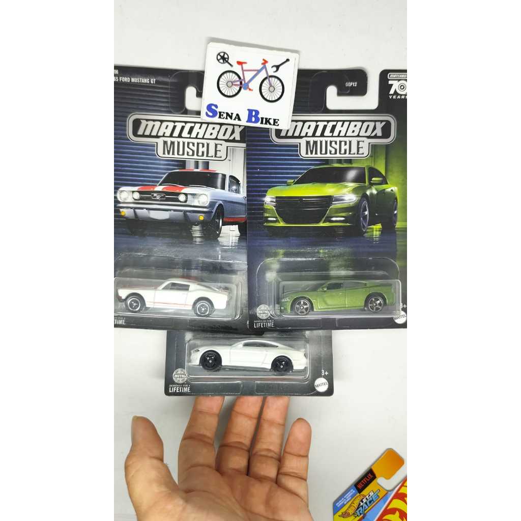Matchbox Convertible - Muscle - 1965 Ford Mustang GT, 1969 Camaro SS Convertible, Chevy Corvette, Ca
