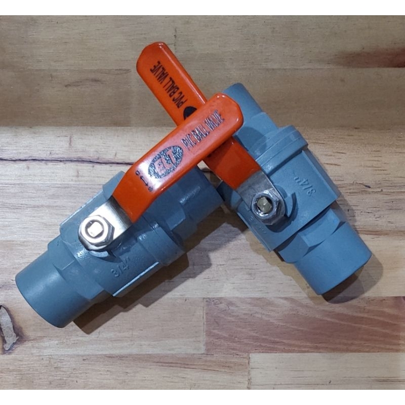 Ball Valve PVC 3/4" Gagang Besi
