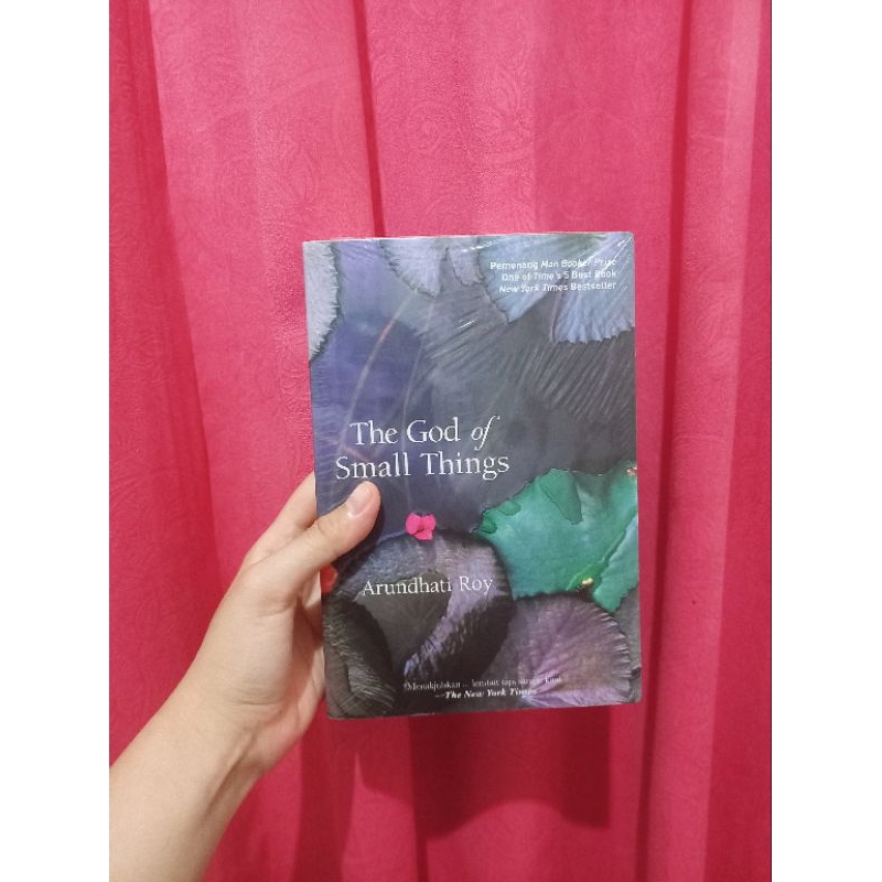 

The God of Small Things (EKSPEDISI PILIH POS/JNE/JNT)